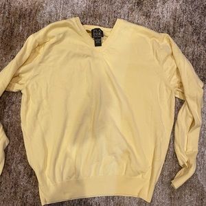 Women’s JoS. A. Bank Yellow Sweater Size Large